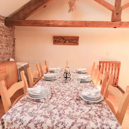Hayloft 펜션 Wigton